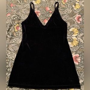 Express XXS black velvet camisole